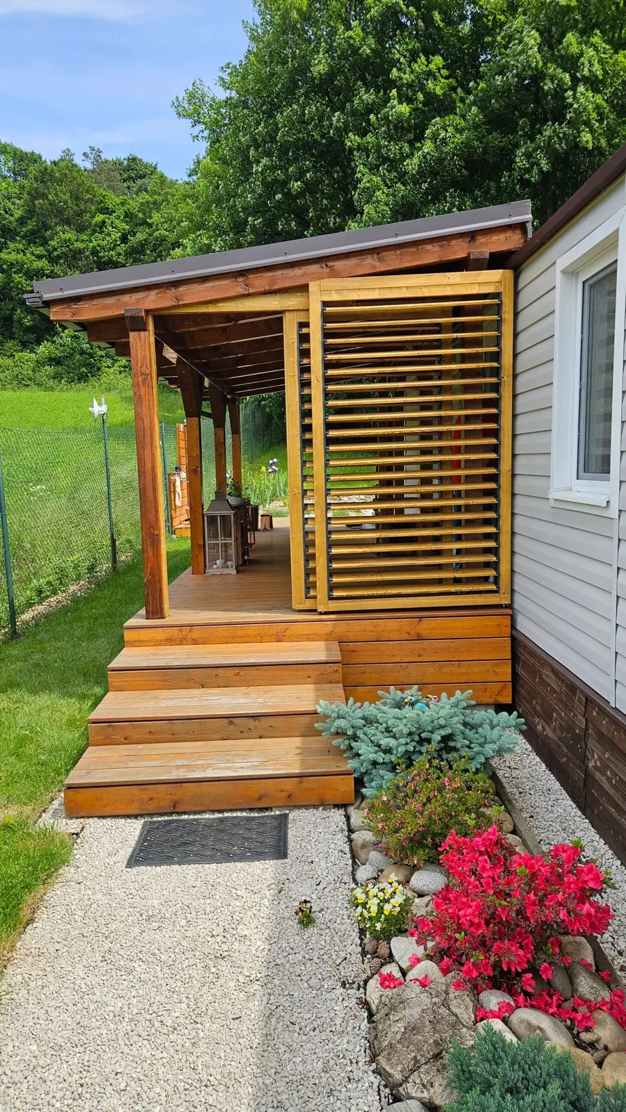 Wooden louvres – Flowgarden project, photo 36 of 101