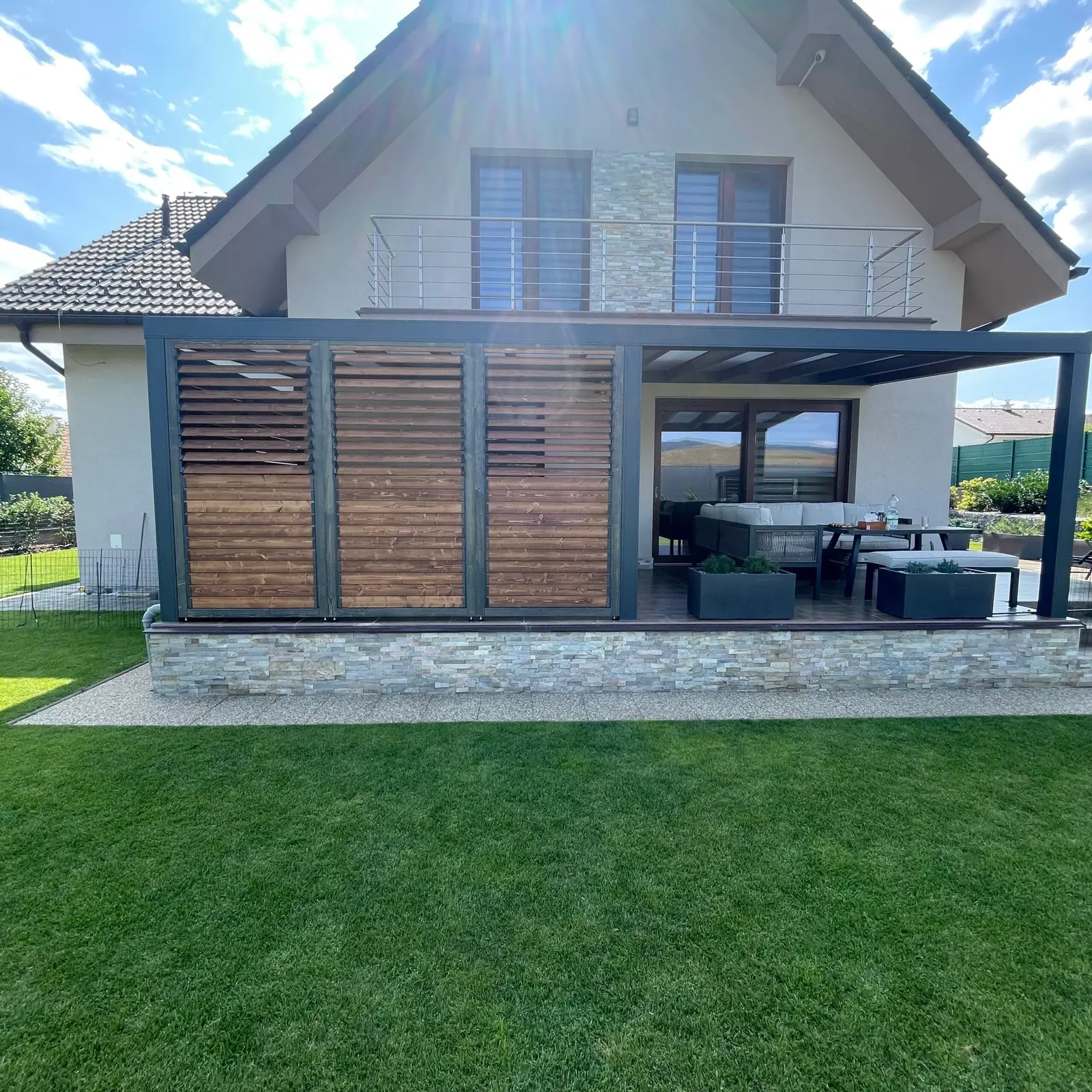 Wooden louvres – Flowgarden project, photo 99 of 101