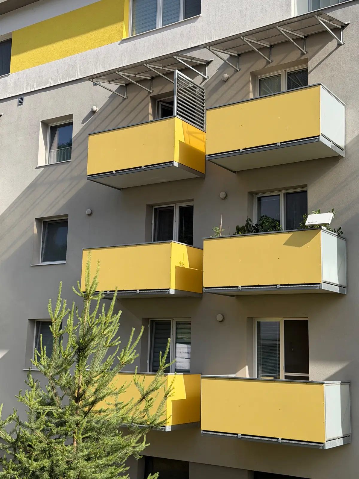 Aluminium louvres – Flowgarden project, photo 5 of 41
