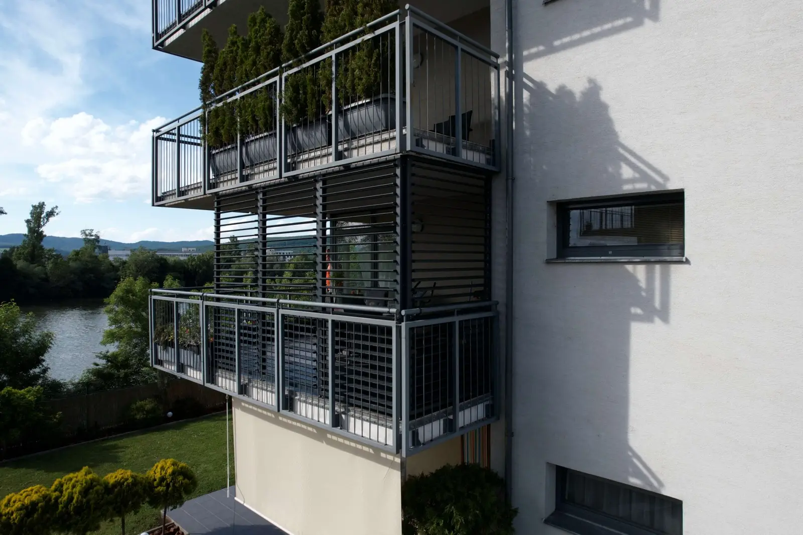Aluminium louvres – Flowgarden project, photo 15 of 41