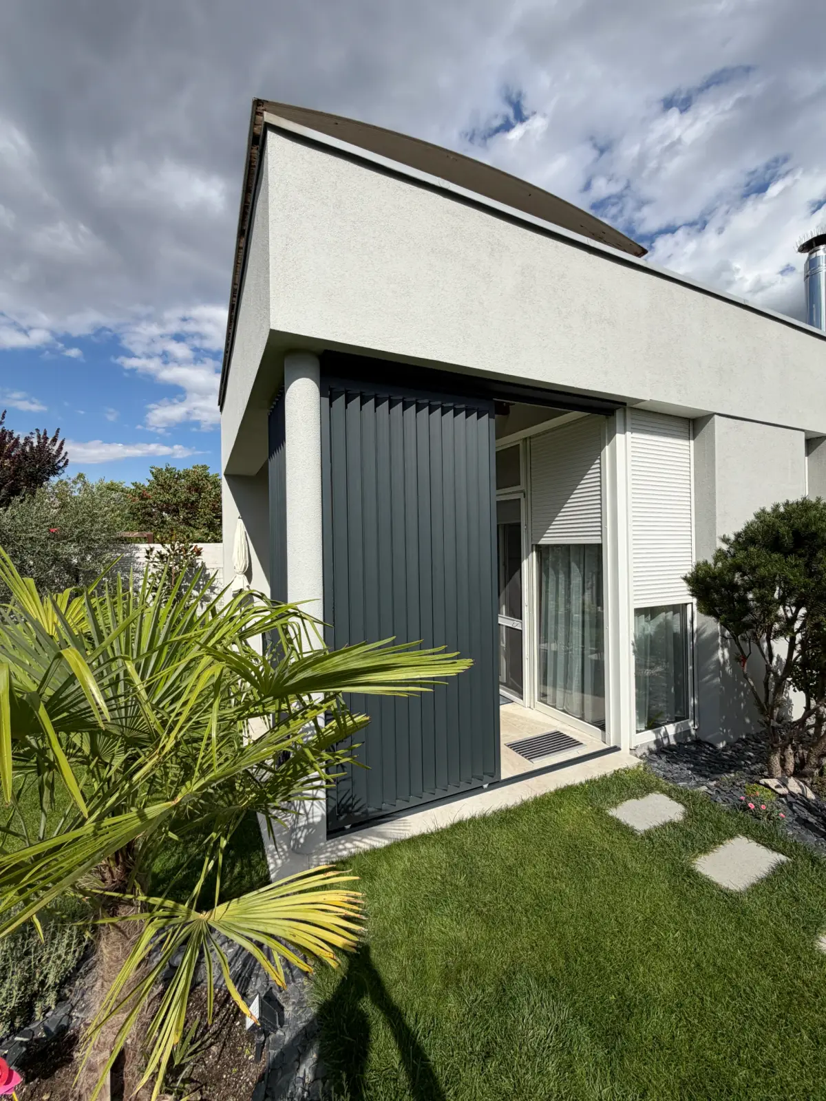 Aluminium louvres – Flowgarden project, photo 36 of 41