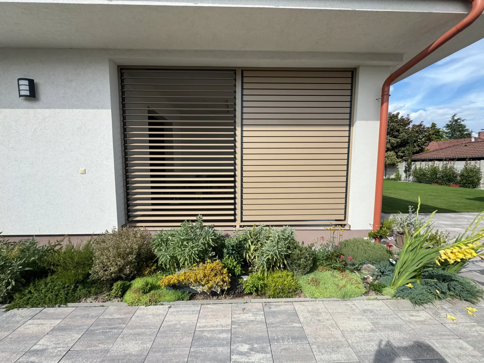 Aluminium louvres – Flowgarden project, photo 37 of 41