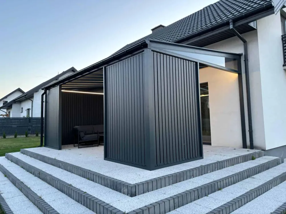 Aluminium pergola