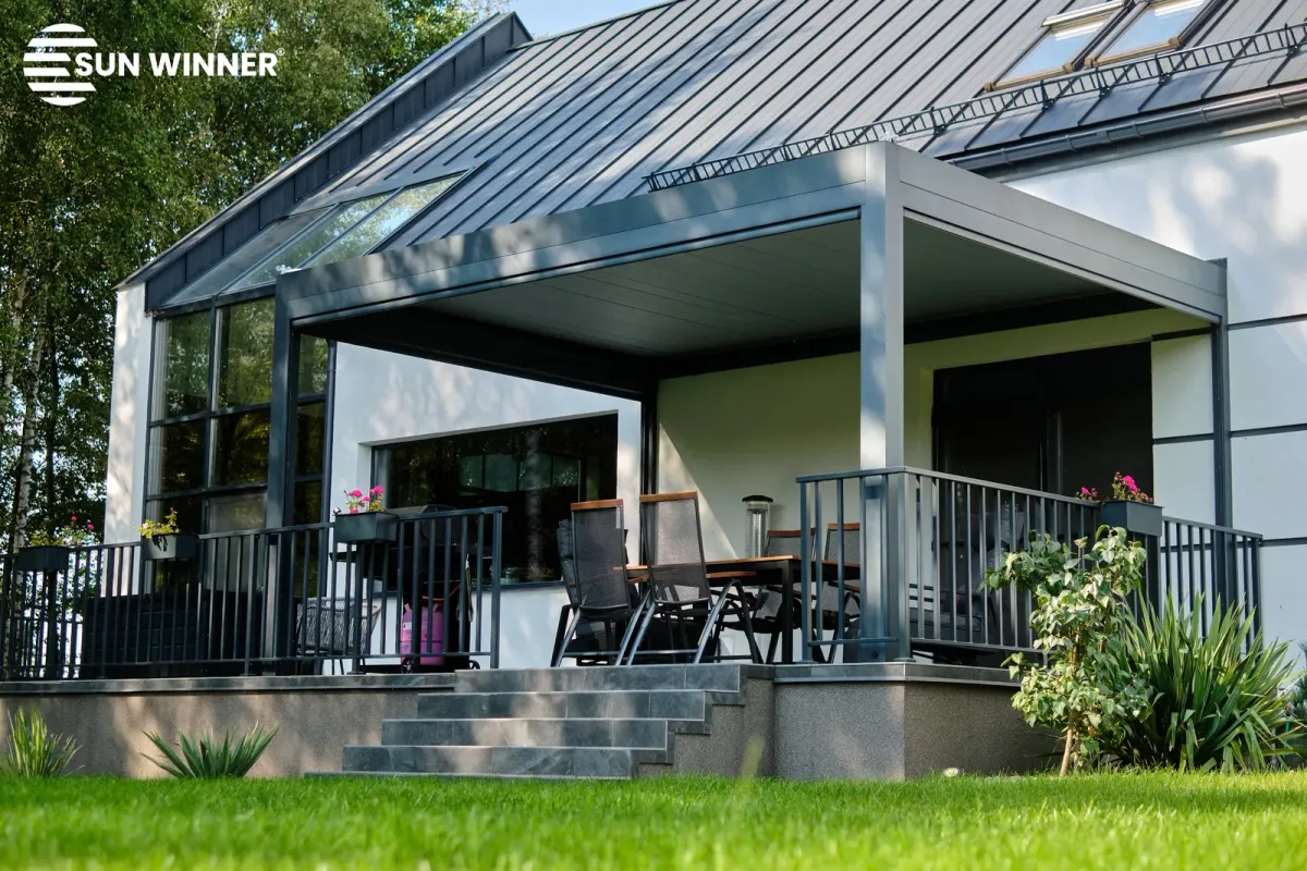 Made-to-measure bioclimatic pergolas – Flowgarden project